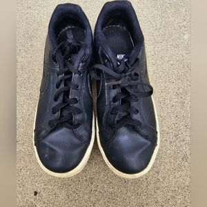 Nike Womens Court Royale Black Casual Shoes Sneakers Size